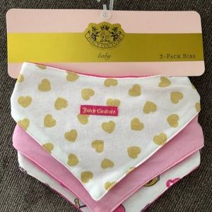 Juicy couture bib set